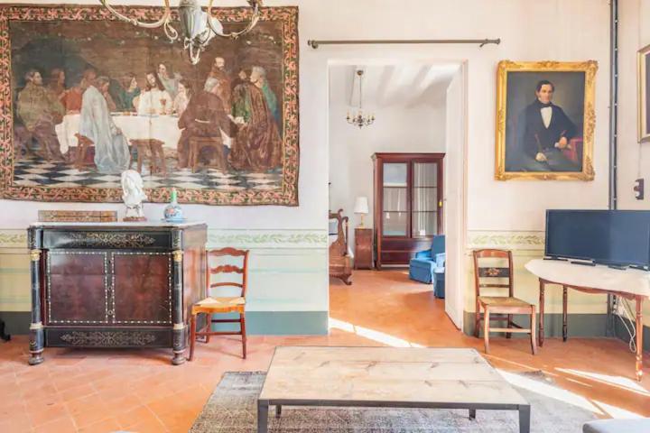 Can Rovira - Stunning Neoclassical Mansion, Just 20 Min Drive From Barcelona City Center, Ideal For Groups And Families Алелья Екстер'єр фото
